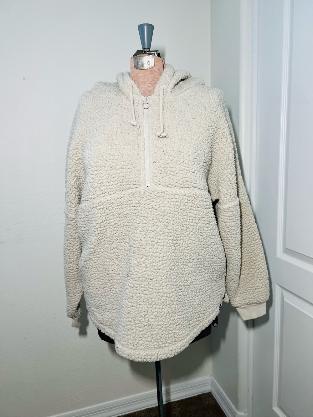 PINK Victoria's Secret Cream Sherpa Half-Zip Hoodie